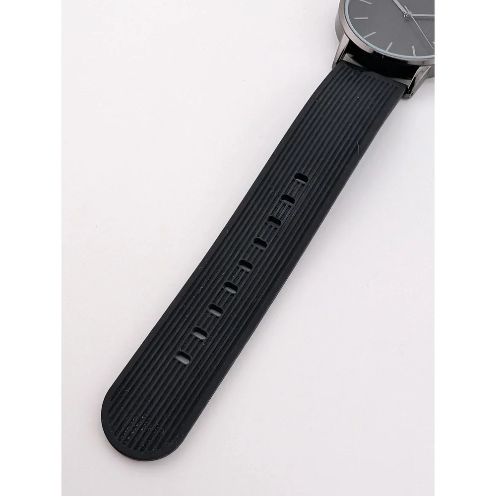 George Watch Men 40mm‎ Case Black Silicone Band- New Battery
